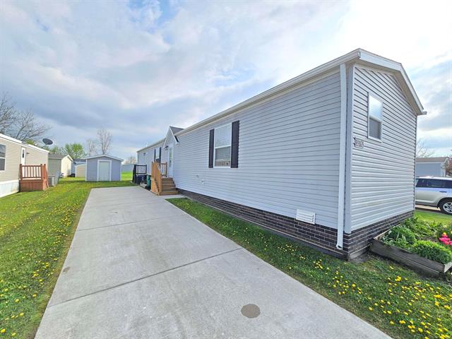 front view picture of 32782 N Susan Lane, New Haven, MI. 48048