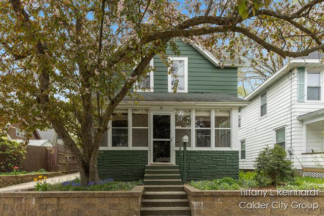 front view picture of 51 Fitzhugh Avenue Se, Grand Rapids, MI. 49506