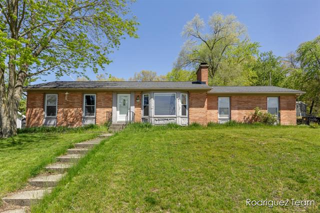 front view picture of 1169 Sluyter Street Se, Grand Rapids, MI. 49508