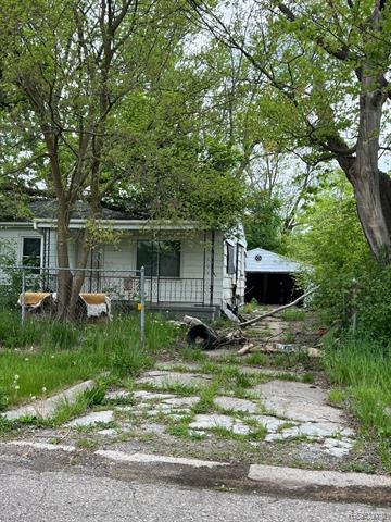 front view picture of 2909 Wisner Street, Flint, MI. 48504