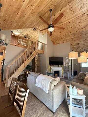 front view picture of 1038 Wintergreen Street, East Tawas, MI. 48730