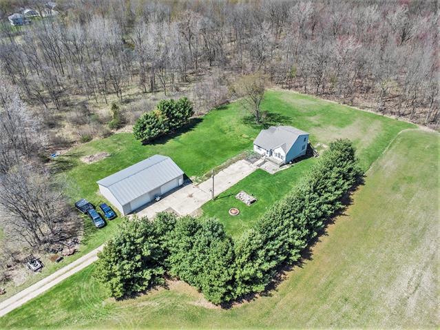 front view picture of 356 Jonesville Road, Coldwater, MI. 49036
