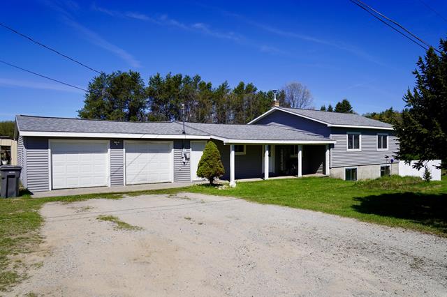 front view picture of 4875 Ferris Avenue, Newaygo, MI. 49337