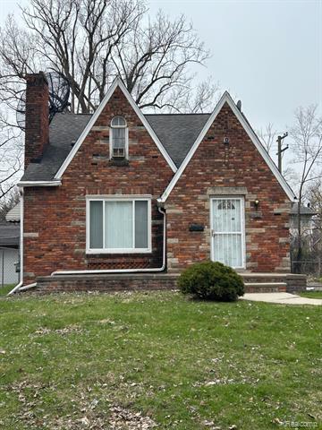 front view picture of 16145 Trinity Street, Detroit, MI. 48219