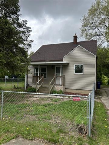 front view picture of 4402 Red Arrow Road, Flint, MI. 48507