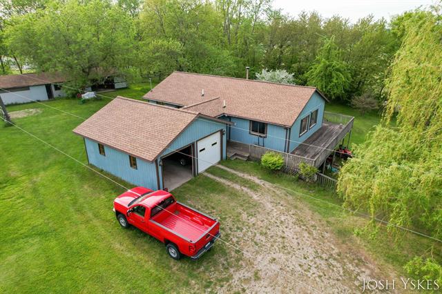 front view picture of 160 Broman Street Ne, Sparta, MI. 49345