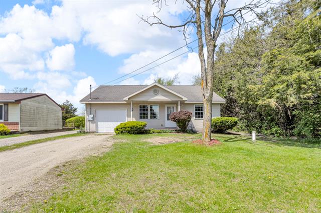front view picture of 12938 Kelley Road, Brooklyn, MI. 49230