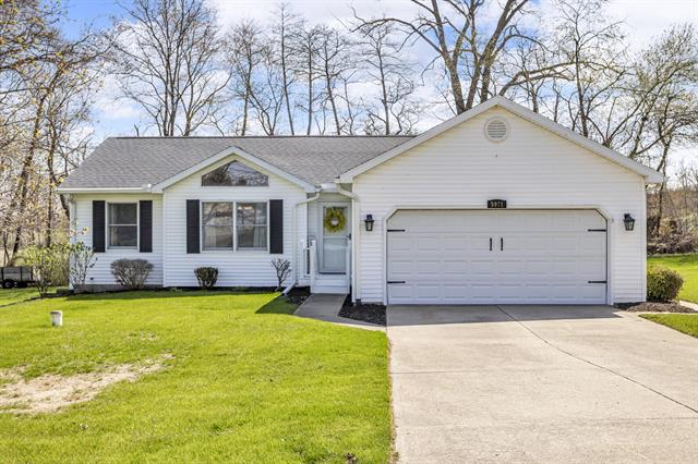 front view picture of 5971 Flamingo Drive, Jackson, MI. 49201