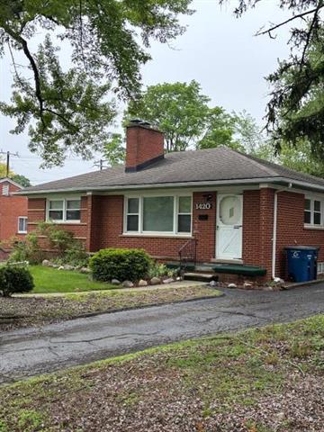 front view picture of 1420 Kirkland, Ann Arbor, MI. 48103