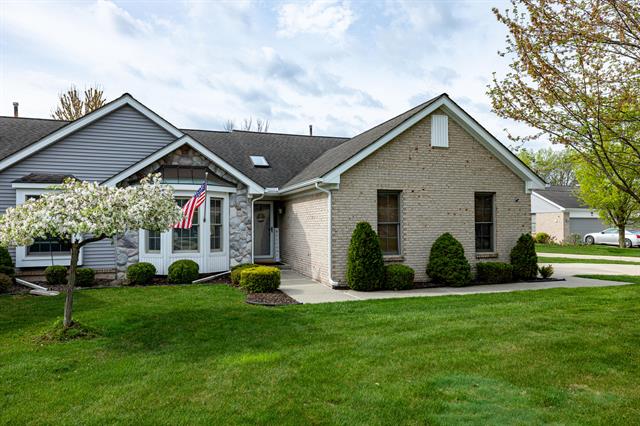 front view picture of 7399 Green Meadow Lane, Canton, MI. 48187