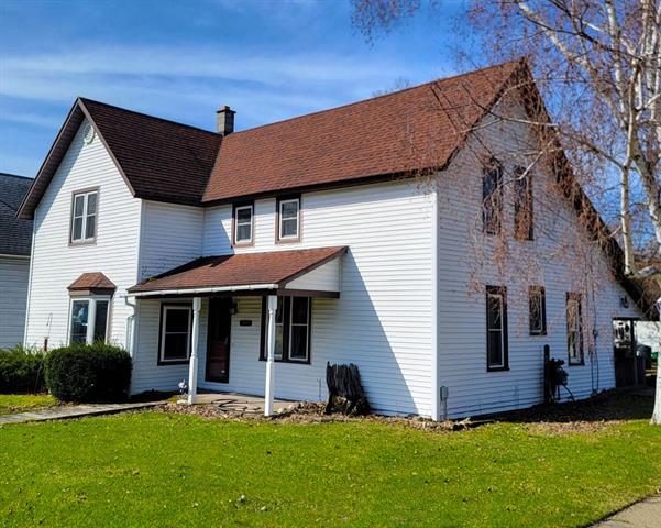 front view picture of 2300 Nelson Street, Manistee, MI. 49660