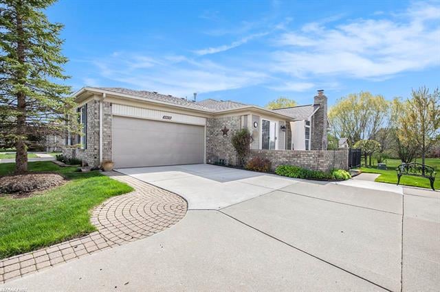 front view picture of 49837 Hidden Valley Drive, Macomb, MI. 48044