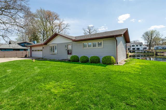 front view picture of 6968 Wil O Paw Road, Coloma, MI. 49038