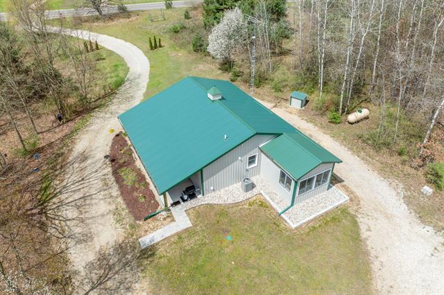 front view picture of 13842 120Th Avenue, Rodney, MI. 49342