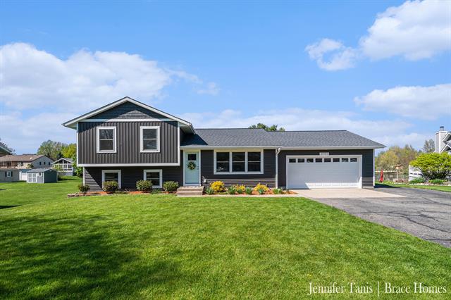 front view picture of 3095 Valley Ridge Court, Hudsonville, MI. 49426