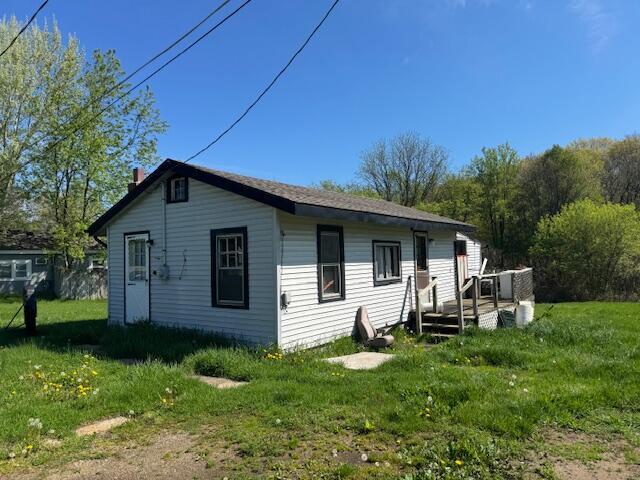 front view picture of 5707 Hinkley Road, Stockbridge, MI. 49285