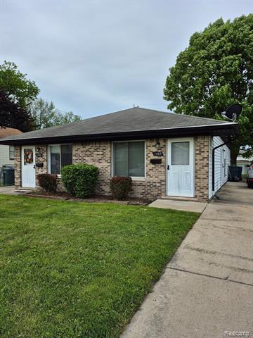 front view picture of 1457 Euclid Street, Lincoln Park, MI. 48146