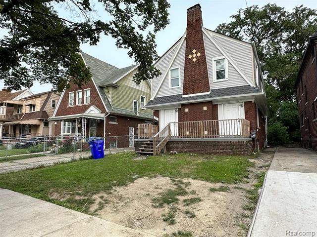 front view picture of 2711 Burlingame Street, Detroit, MI. 48206