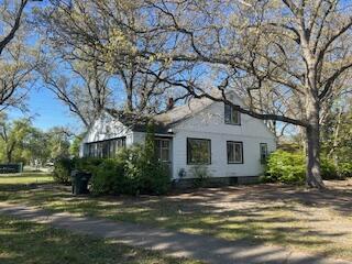 front view picture of 1871 Terrace Street, Muskegon, MI. 49442