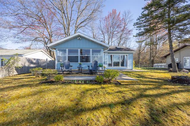 front view picture of 10401 N Chippewa Drive, Evart, MI. 49631