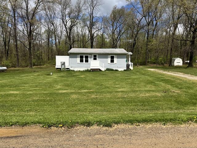 front view picture of 11126 Opel Dr Drive, Jerome, MI. 49249