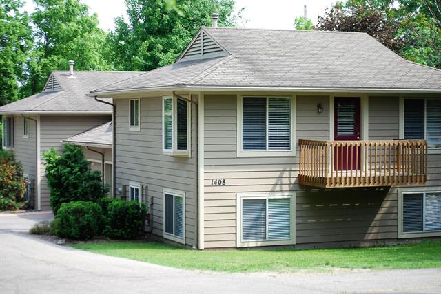 front view picture of 1410 Traver Street, Ann Arbor, MI. 48105