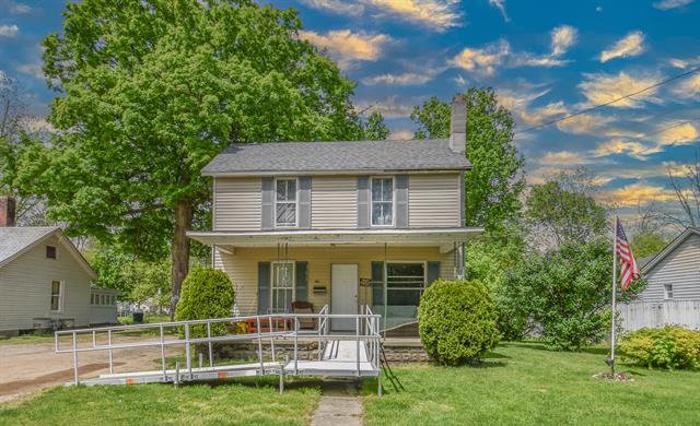 front view picture of 169 E Washington Street, Coldwater, MI. 49036