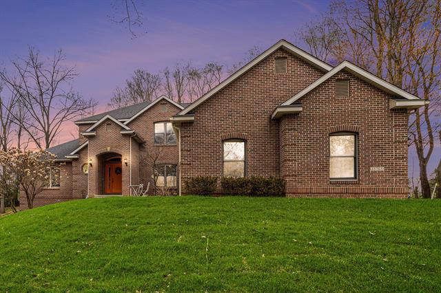 front view picture of 15705 Kesselwood Trail, Marshall, MI. 49068