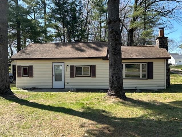 front view picture of 5066 E Michigan Avenue, Au Gres, MI. 48703