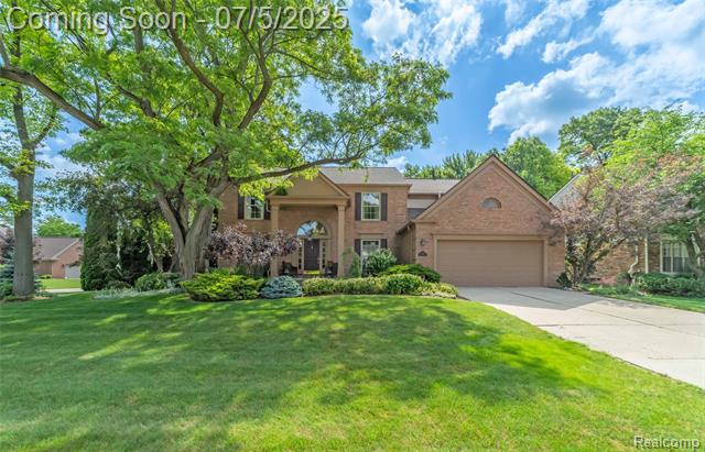 front view picture of 3197 Windwood Rd, West Bloomfield, MI. 48324