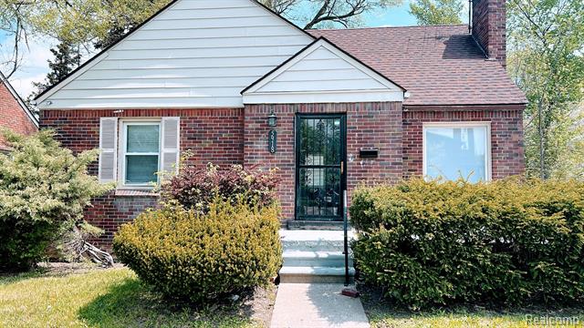 front view picture of 5918 Cadieux Road, Detroit, MI. 48224