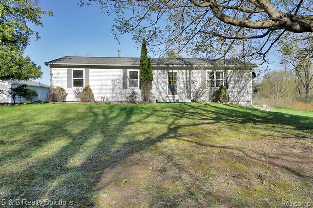 front view picture of 3200 N Summers Road, Imlay City, MI. 48444