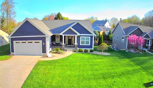 front view picture of 3755 40Th Street Sw, Grandville, MI. 49418