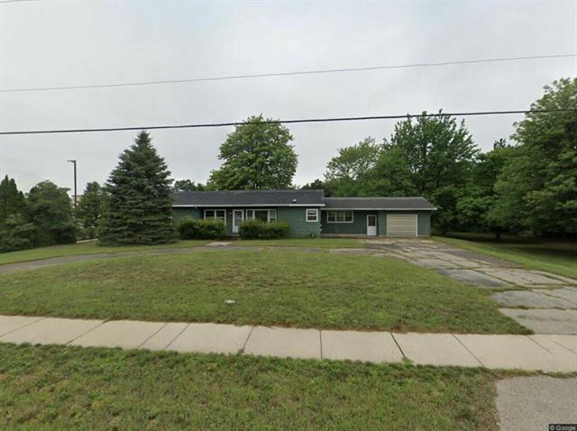 front view picture of 4895 Harvey Street, Muskegon, MI. 49444