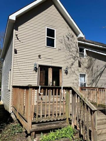 front view picture of 37 S Jackson Street, Lapeer, MI. 48446