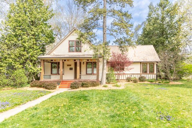 front view picture of 717 John A Woods Drive, Ann Arbor, MI. 48105
