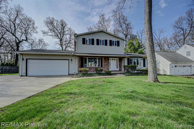 front view picture of 5287 Owen Road, Linden, MI. 48451
