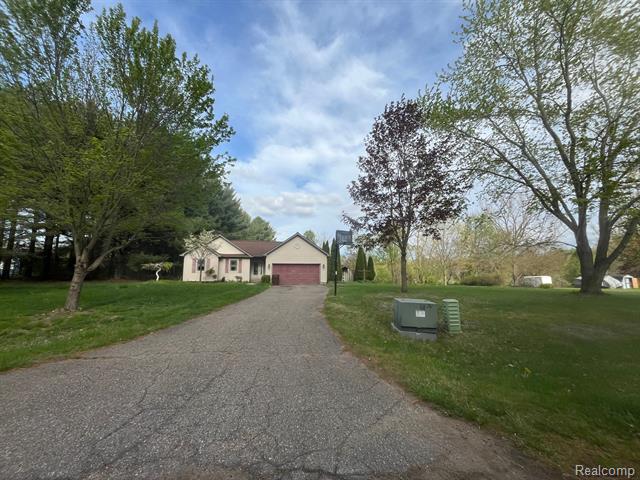 front view picture of 4564 Leeward Drive, Pleasant Lake, MI. 49272