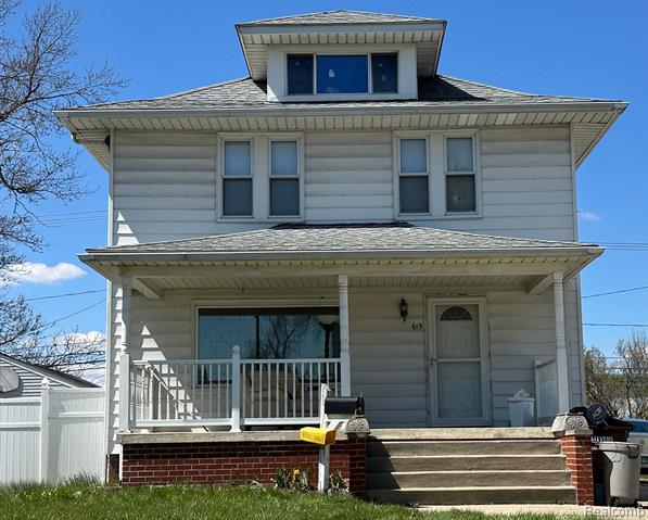 front view picture of 619 Bentley Drive, Monroe, MI. 48162