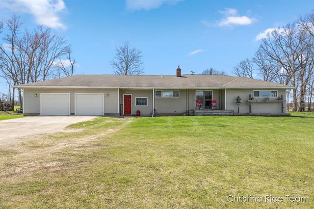 front view picture of 4398 S Greenville Road, Greenville, MI. 48838