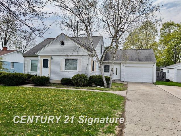 front view picture of 1389 Passolt Street, Saginaw, MI. 48638