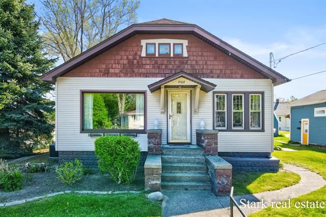 front view picture of 2168 Denmark Street, Muskegon, MI. 49441