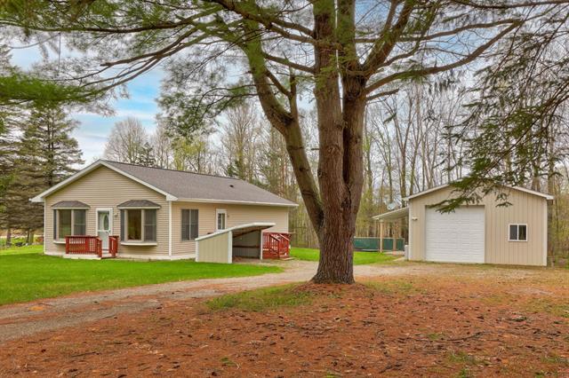 front view picture of 5980 Howell Road, Otter Lake, MI. 48464