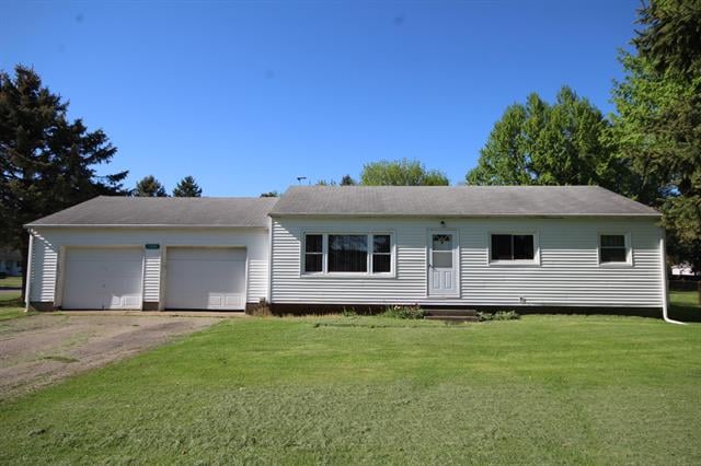 front view picture of 13687 W Tremblay Drive, Vicksburg, MI. 49097