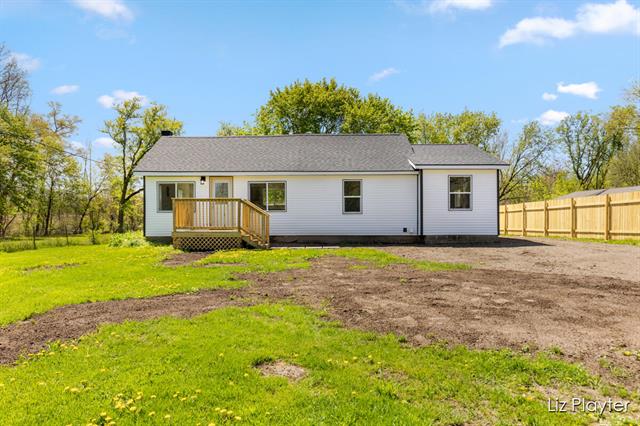 front view picture of 311 W Fenwick Road, Fenwick, MI. 48834
