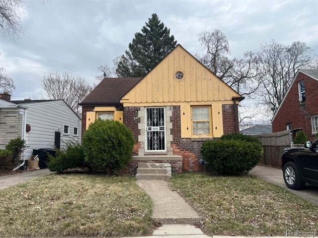 front view picture of 2241 S Beatrice Street, Detroit, MI. 48217