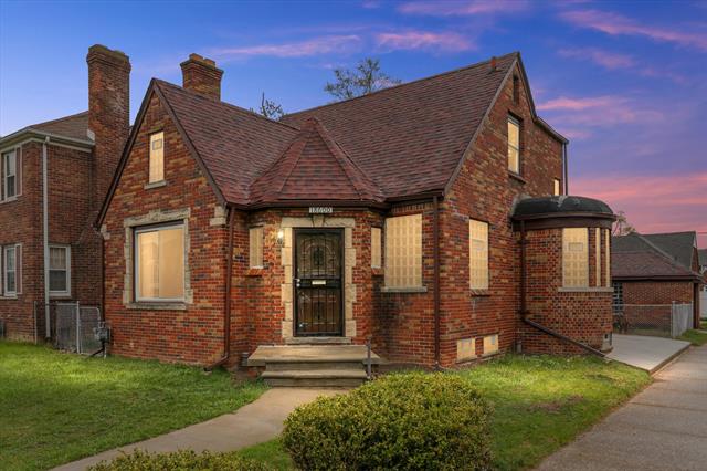 front view picture of 18600 Prairie Street, Detroit, MI. 48221