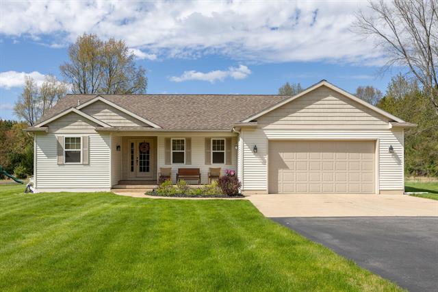 front view picture of 18180 Arthur Road, Big Rapids, MI. 49307