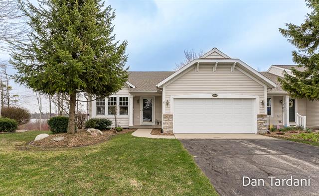 front view picture of 6943 Windwater Court, Muskegon, MI. 49444
