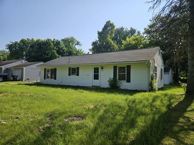 front view picture of 3521 Henderson Road, Spring Arbor, MI. 49283